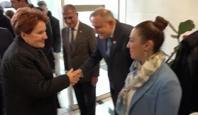 Meral Akşener, Efeler Belediyesi Kuvayı Milliye Evi Müzesi’nin açılışına katıldı