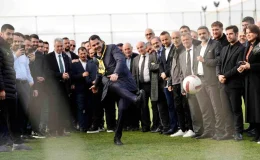 AK Parti İBB Başkan Adayı Murat Kurum İstanbulspor Kulübü’nü Ziyaret Etti
